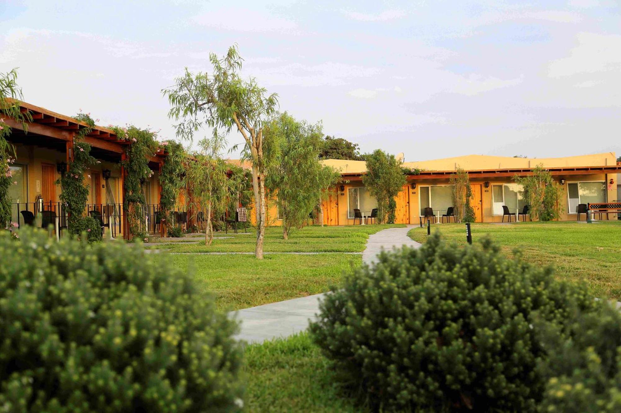 Casa Andina Standard Chincha Hotel Chincha Alta Exterior photo